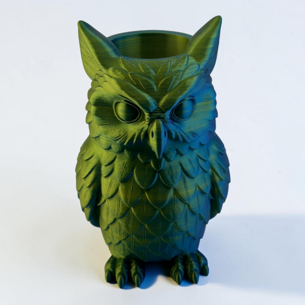 stojan-na-pastelky-sova-3d-tisk 3D tištěný stojan na pastelky ve tvaru sovy